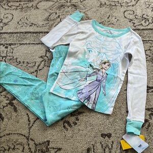 Frozen Themed Kids Pajamas - White and Blue